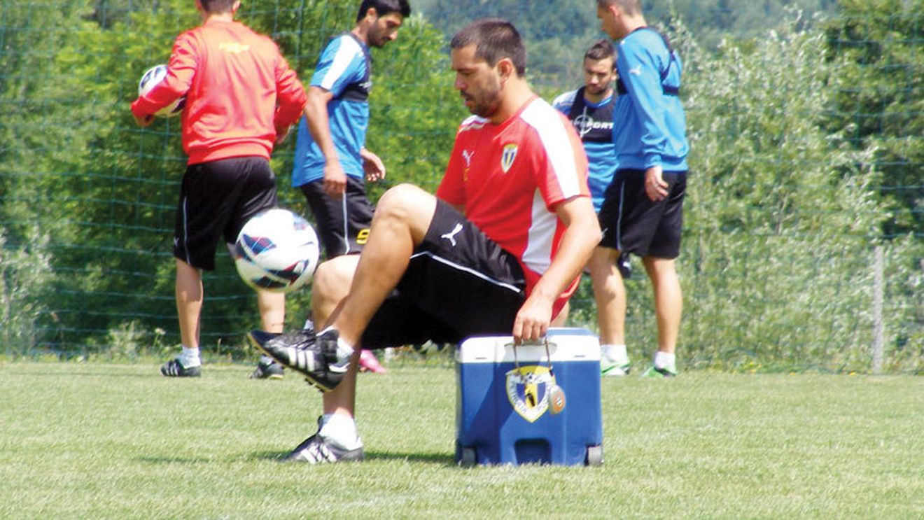 Contra se bucură când vede mutările de la campioană: "Steaua este mai slabă!"