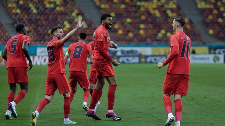 Dacă nu el, atunci cine? Malcom Edjouma și-a continuat sezonul perfect la meciul FCSB - Universitatea Craiova! S-a „răzbunat” la scurt timp după ce a fost avertizat pentru o simulare în careu