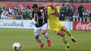 Veste excelentă! Un român poate face pasul în Primera Division: "A arătat multe" 