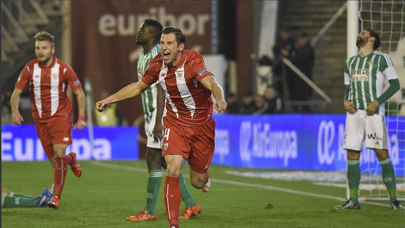 OFICIAL | Krychowiak, noua achiziție a PSG-ului! "Faptul că voi continua să lucrez alături de Emery a contat în alegerea mea!"