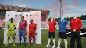 Argăseală:** "Steaua va avea un sponsor nou pe piept!"