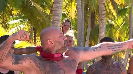 Cătălin Zmărăndescu și-a distrus un coleg din echipa „Faimoșilor”! Ce a putut spune la Survivor România 2022: „Ești o oaie, nici Războinicii nu te vor! Tu nu rezonezi cu viața însăși, măi băiatule”