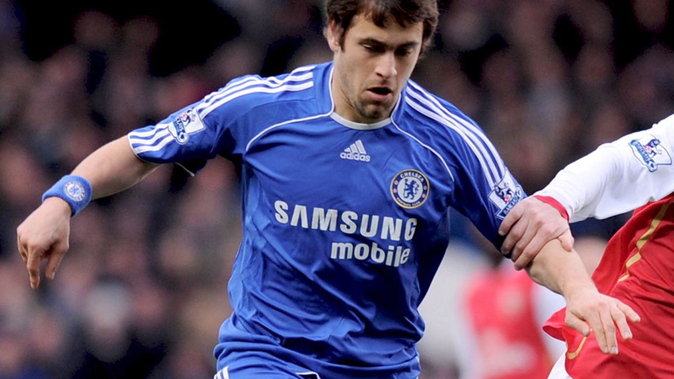 Joe Cole: "Ashley Cole și Essien sunt decisivi în meciul cu Bolton"