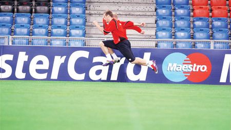 Au vândut de un milion de euro!** Oțelul a încasat deja o sumă importantă din vânzarea pachetelor de Ligă, dar speră la un profit dublu