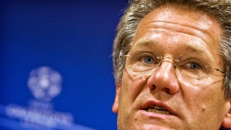 Condescu și-a luat "studenți" de la Boloni!** Ciobotariu și Mărgărit s-au "școlit" la Liege!