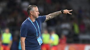 Laurențiu Reghecampf e gata să se întoarcă la FCSB și să lucreze din nou cu Gigi Becali. E o „palmă” dată lui Mihai Rotaru? „El îți spune în față, nu face lucruri pe la spate”