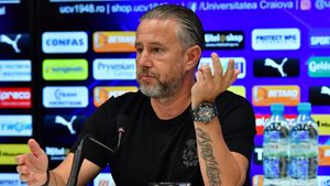 Continuă Laurențiu Reghecampf la Universitatea Craiova? ProSport vă prezintă argumentele pro şi contra rămânerii antrenorului în Bănie | SPECIAL