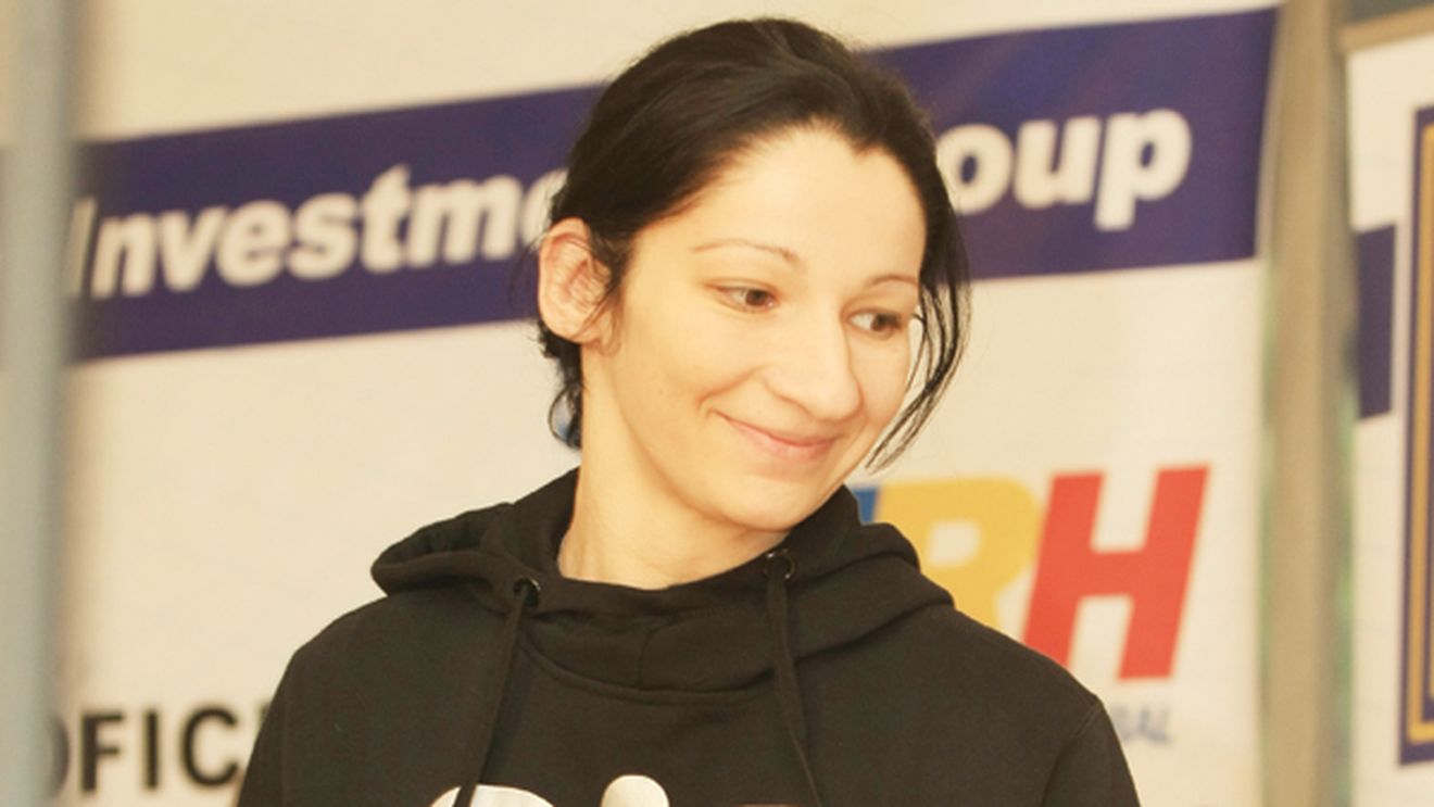 Vărzaru: "Judecați-o pe Alina doar ca sportivă!"
