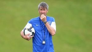 "Îl aștept pe Darlas!"**