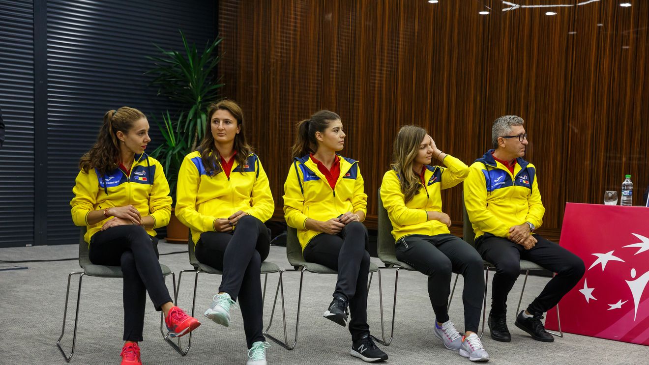 Halep, ridicată în slăvi după calificarea în a doua finală consecutivă la Roland Garros: "Vedem o altă Simona! Senzațională!"