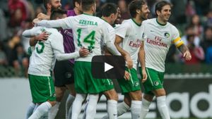VIDEO | Talentul imens nu cunoaște vârstă. Raul a marcat la debutul pentru noua sa echipă