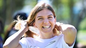 Reacție savuroasă a Simonei Halep după calificarea în sferturi la Melbourne: „Hai la o bere!" | VIDEO