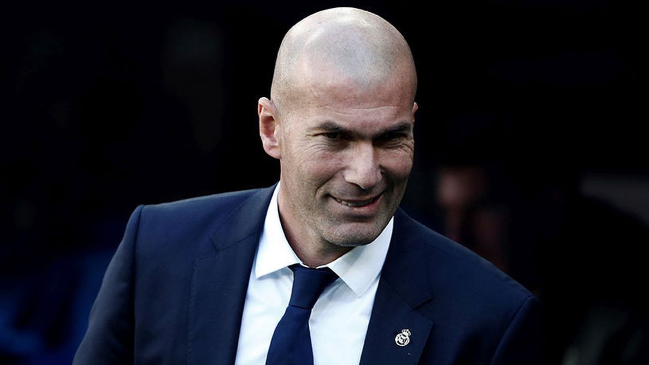 Se "scurg" informațiile din interiorul Realului! Zidane vrea trei transferuri stelare pentru a domina iar fotbalul