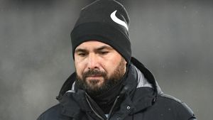 Adrian Mutu, explicații după remiza dintre U Cluj și Rapid: „Am încercat să ne adaptăm pe un noroi incredibil! N-are rost să vorbim de tactică”