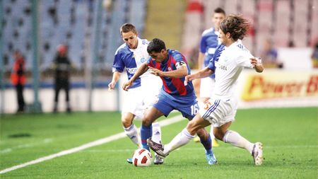 I s-a tras de la Dorel și Bănel! Gigi îl aștepta la cotitură pe Ilie