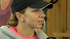 Simona Halep a ajuns în România. "Serena mi-a spus pe podium, după finală, că vrea să facă o poză cu viitorul număr 1 mondial"