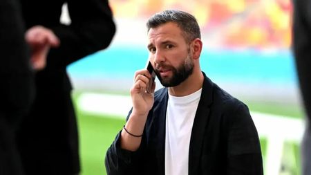 „M-am implicat în transferul lui Ankeye la Rapid. Asta i-am zis”. Răzvan Raț, omul decisiv pentru prima afacere cu Genoa. EXCLUSIV