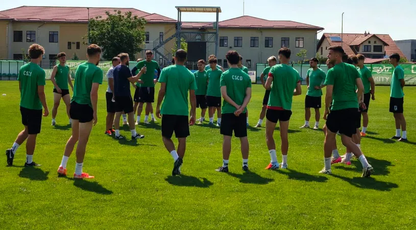 CSC Dumbrăvița s-a reunit cu 27 de jucători la primul antrenament pentru pregătirea noului sezon de Liga 2. Florin Fabian: ”Pentru mine și pentru echipă e un nou început”