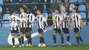 Farul Constanța - U Cluj 1-1, în etapa 30 din Superliga. Remiză între două legende ale fotbalului românesc, Gică Hagi și Ioan Ovidiu Sabău