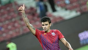 Iliev, răsplătit pentru evoluțiile bune de la Steaua!** Ce VESTE bună a primit azi fundașul