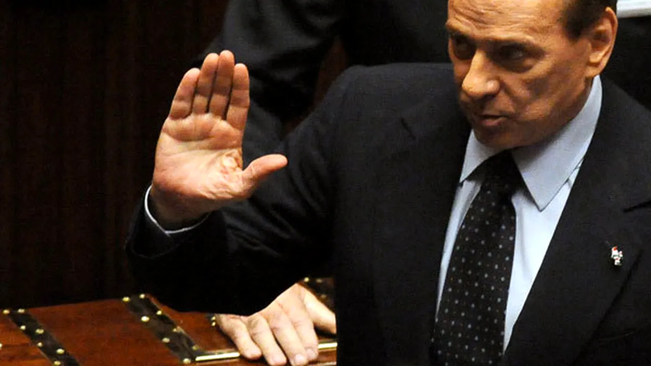 Revine mai aproape de marea sa dragoste?** Berlusconi se va putea implica mai mult la AC Milan după demisia din funcția de premier