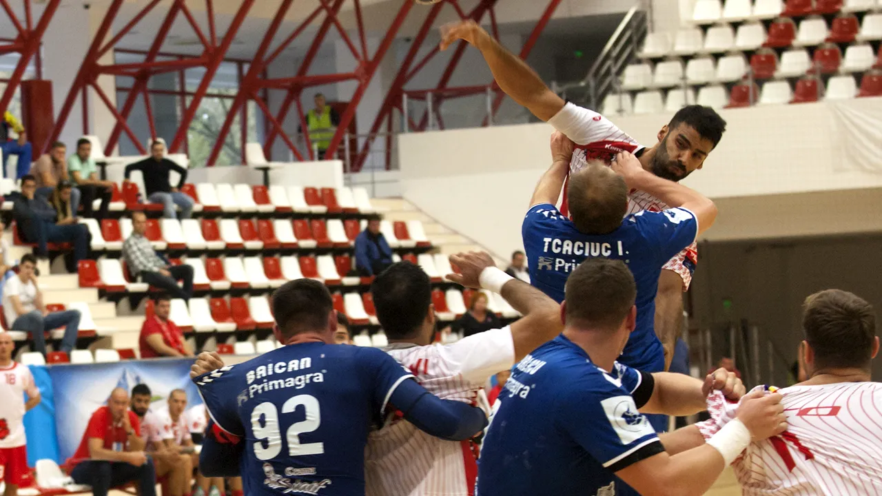 Dinamo își continuă cursa solitară în Liga Națională masculină la handbal. Victorie la Suceava, după ce gazdele au condus la pauză
