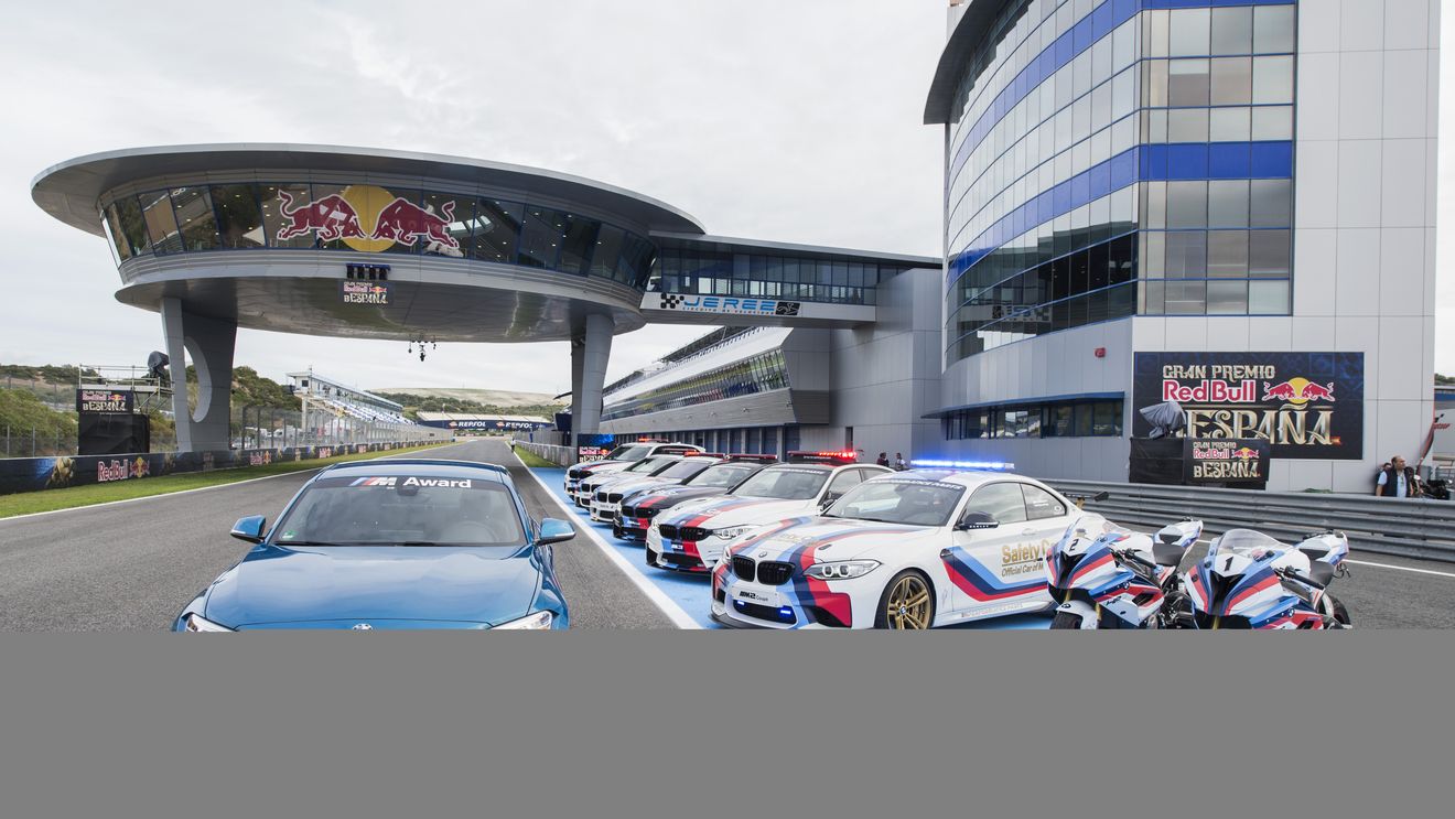 FOTO | Marquez, Lorenzo și Rossi se bat în 2016 pentru un premiu special: un BMW M2 Coupe
