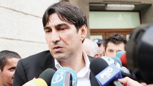 Pițurcă, reclamat de Mititelu la DNA!** Cum a decurs audierea fostului selecționer