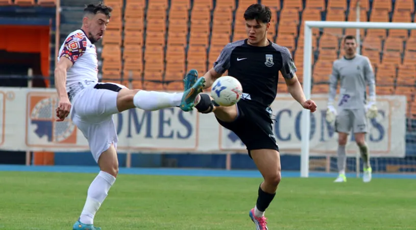 Ioan Hora, după remiza Bihorului la Ceahlăul: ”Ne dă încredere pentru play-out. Suntem pe linia de plutire.” Mesaj tăios pentru jucătorii tineri: ”Liga 2 nu mai e ce era înainte, iar ei nu ar trebui să se mulțumească cu puțin”