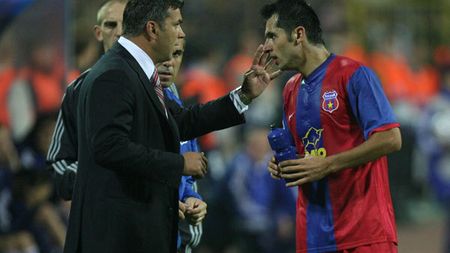 Îl "întorc" jucătorii pe Olăroiu?** "Relația mea cu ei contează foarte mult! Când merg la antrenament, simt că merg acasă!"