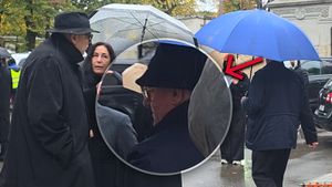 „Greii” s-au evitat! Mitică Dragomir nu l-a băgat în seamă pe Gino Iorgulescu la înmormântarea lui Viorel Păunescu, deși a trecut la 2 metri de el