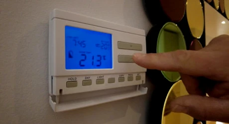 Ce soluţii au românii care se vor trezi cu facturi duble la energie din iulie