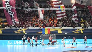 Galeria Rapidului promite din nou show total în Liga Campionilor! Atmosferă de zile mari la meciul cu Buducnost: „Am vândut tot de trei săptămâni!” | SPECIAL