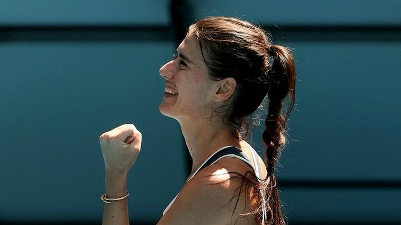 Sorana Cîrstea a făcut șpagatul anului în tenis! Cum i-a fermecat pe organizatorii turneului de la Lyon | GALERIE FOTO