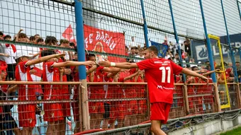 Alexandru Aftanache se desparte cu regret de Costel Enache, antrenorul care l-a adus în fotbalul profesionist: ”Mi-a schimbat cariera. Fără el, cred că și acum eram pe la Deleni.” EXCLUSIV