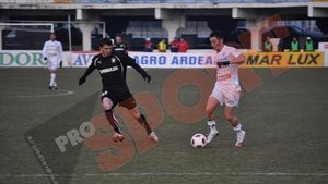 Tene:** "Rămânem aceeași echipă frumoasă, spectaculoasă, dar care pierde"