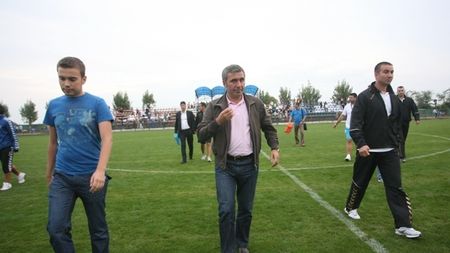 Hagi, la națională  din toamnă? VEZI culisele înlocuirii lui Lucescu jr!
