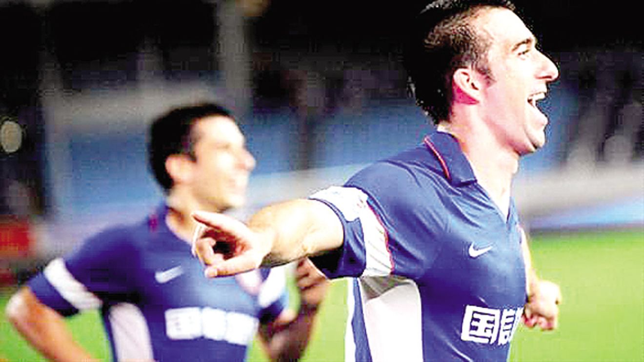 Dănălache este idol în China!** VIDEO A marcat două goluri și și-a urcat echipa pe locul 1