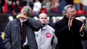 Wenger i-a pregătit o "surpriză" lui Ferguson!** Ce clauză specială are Van Persie dacă vrea să meargă la Man. United