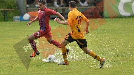 Badea, impresionat de Rocha:** "Este un atacant masiv, are un fizic foarte bun și un simț al golului ieșit din comun!"