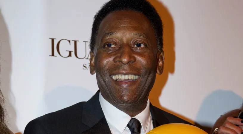 Legendarul Pele își scoate la licitație toate trofeele și medaliile 