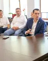 Răzvan Burleanu, în vizită la Piatra Neamț. Șeful FRF s-a întâlnit cu autoritățile locale și județene pentru a face lobby privind susținerea Ceahlăului. Reacția clubului nemțeam