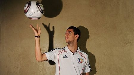 Steaua și-a luat un atacant de 1 milion de â‚¬,** dar nu vede marele talent din propria curte! Cum e lăudat de UEFA