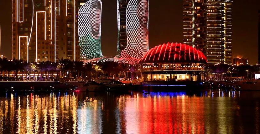 De ce este Qatar una dintre cele mai bogate țări din lume și cât petrol deține
