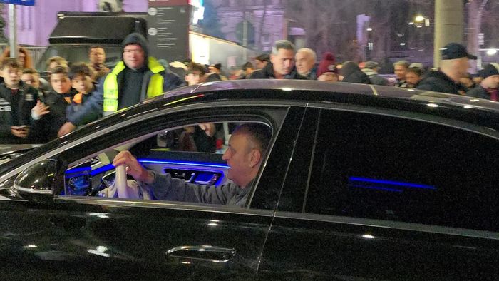 Dan Şucu a venit la derby-ul Rapid - Dinamo, iar jandarmii i-au verificat portbagajul patronului giuleştean