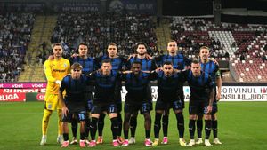 Analiza lui Rodion Cămătaru după Corvinul Hunedoara - Universitatea Craiova 0-1: „Se vede deja!”. EXCLUSIV