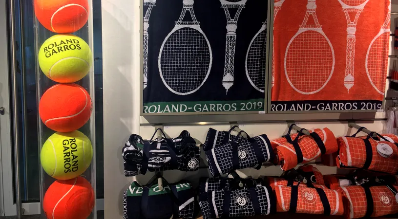 La shopping la Roland Garros 2019. Cum arată laboratorul de făcut bani al turneului de la Paris | GALERIE FOTO