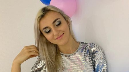 Cea mai sexy portăriță a României revine în țară: „Mă întorc acasă. E un proiect ambițios!” | GALERIE FOTO