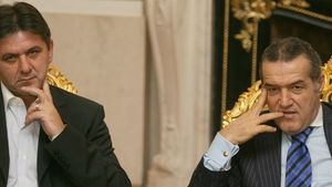 Becali, atac la Lăcătuș:** "Cine a condus echipa? Tata?! Eu dau bani să câștige! Dacă nu, alții: antrenori, jucători, tot!"