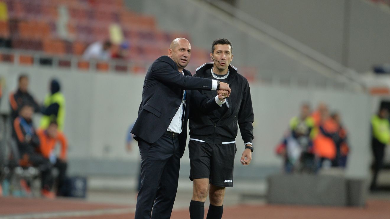 Vasile Miriuță dă startul războiului înaintea meciului cu FCSB: "Alibec e foarte bun, dar nu-i mai bun decât el..." Pe cine pune peste vedeta lui Reghecampf și tactica pe care o anunță: "Nu mai jucăm ca acum 20 de ani"